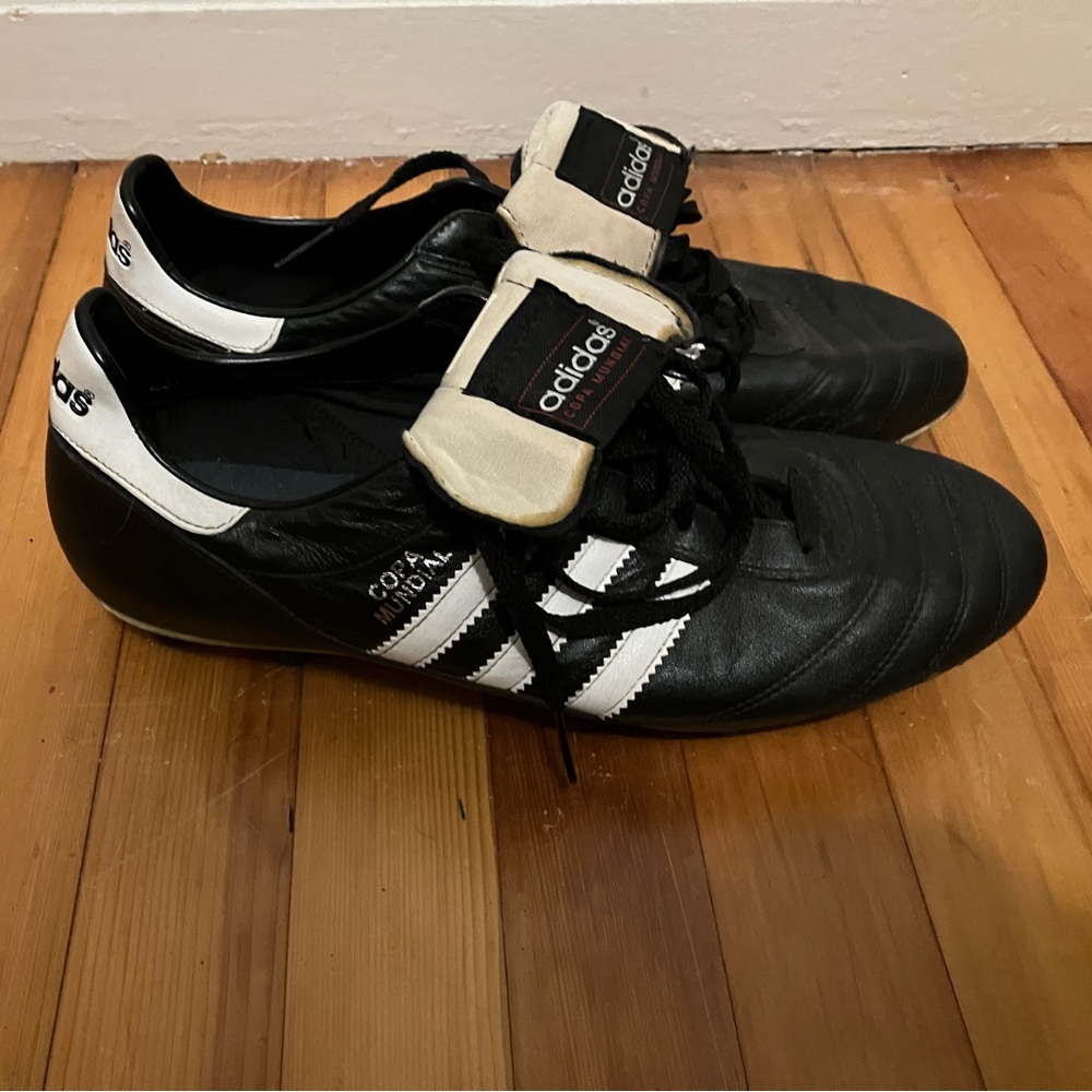 adidas Copa Mundial Shoes for Men, Size 12 US - Black
